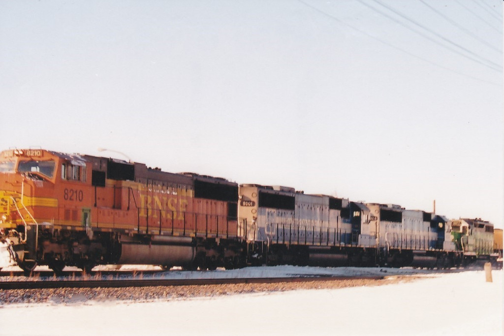 BNSF 8210 East